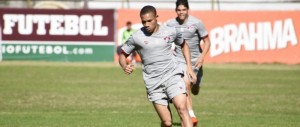 Wellington Silva por Sasha: Flu e Inter encaminham troca de atacantes