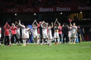 São Paulo tem mais chances de G6 do que cair: as contas do Brasileirão