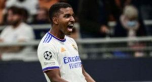 Após receber assistência, Rodrygo exalta parceria com Vinicius Jr. no Real Madrid: ‘Adoro jogar com ele’