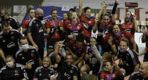 Fluminense iguala série, mas Sesc RJ Flamengo conquista o Campeonato Carioca de vôlei no Golden Set