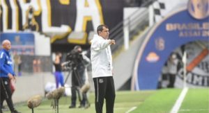 Carille lamenta erros individuais em derrota para o América-MG