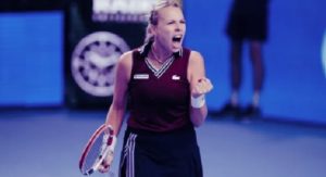 Kontaveit leva o título em Moscou