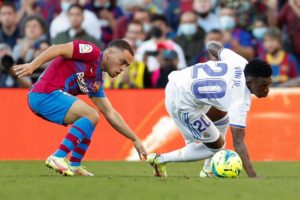 Futebol internacional: Real Madrid vence o Barcelona no Camp Nou