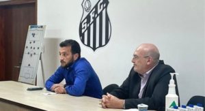 Após vitória, Edu Dracena é apresentado oficialmente ao elenco