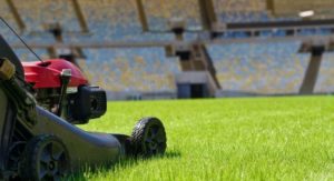 Tite interrompe resposta para fazer desabafo e detonar o gramado do Maracanã: ‘É contra o futebol’